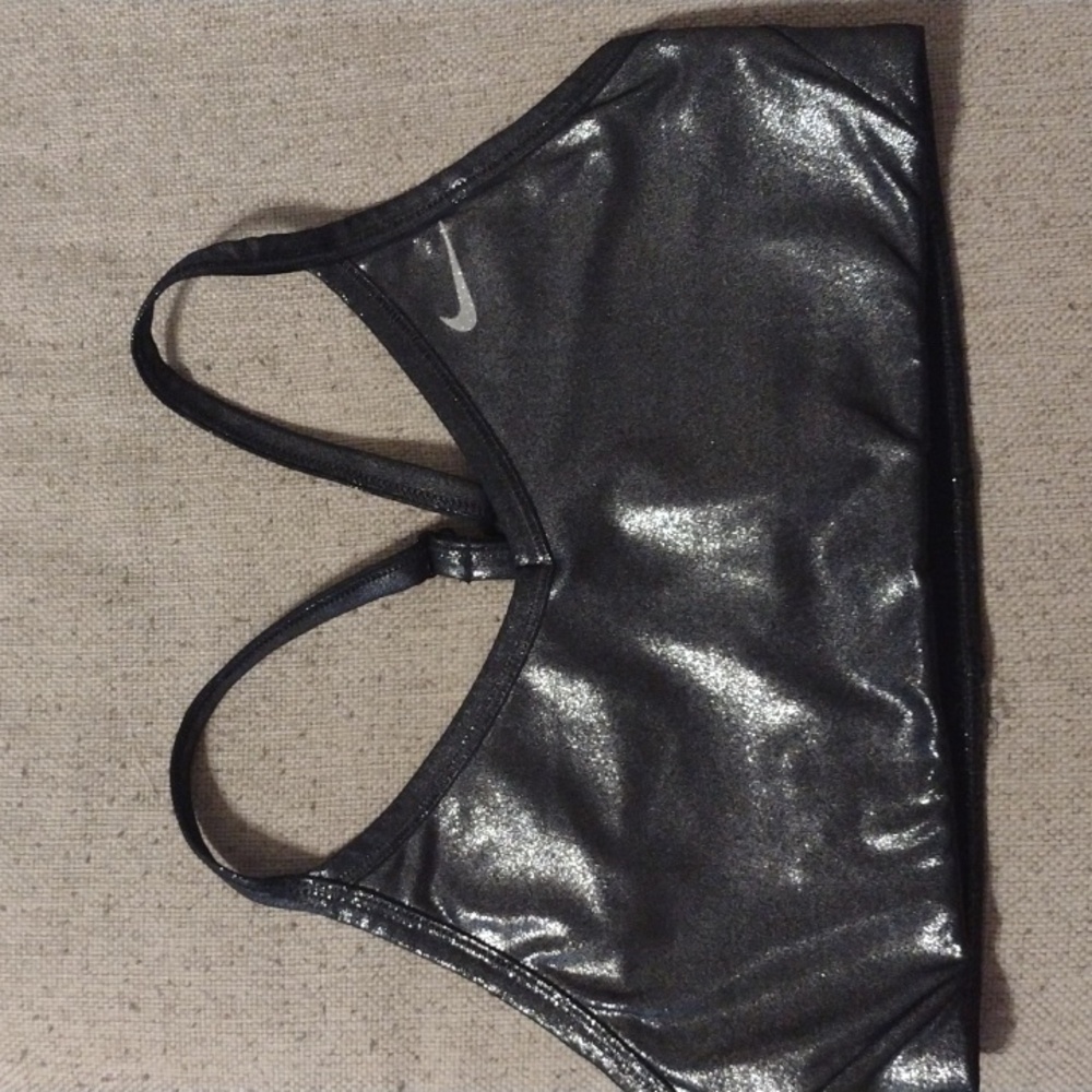 Nike Indy sports bra L metallic